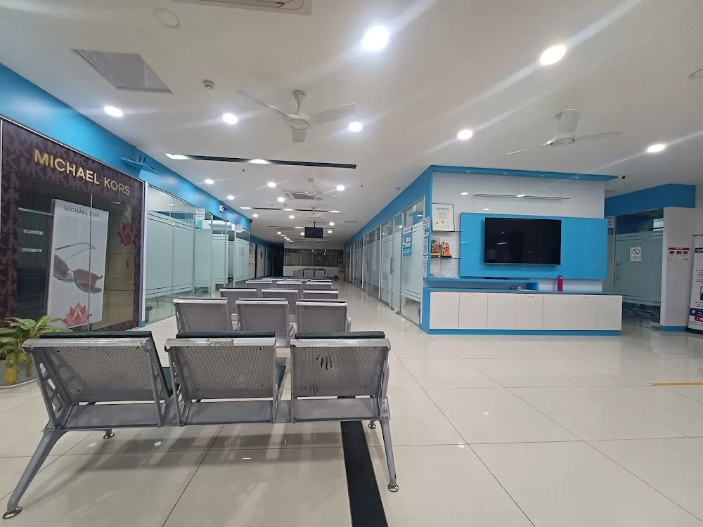 Nandadeep Seri Eye Hospital - Photo 1