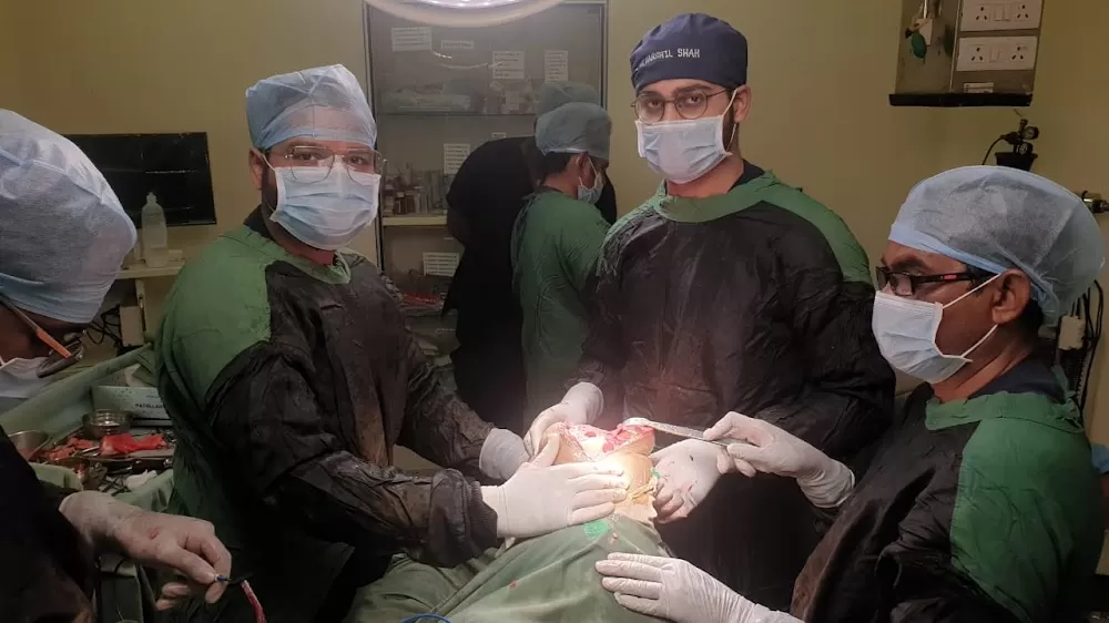 RADIANT ORTHOPEDIC HOSPITAL - Photo 4