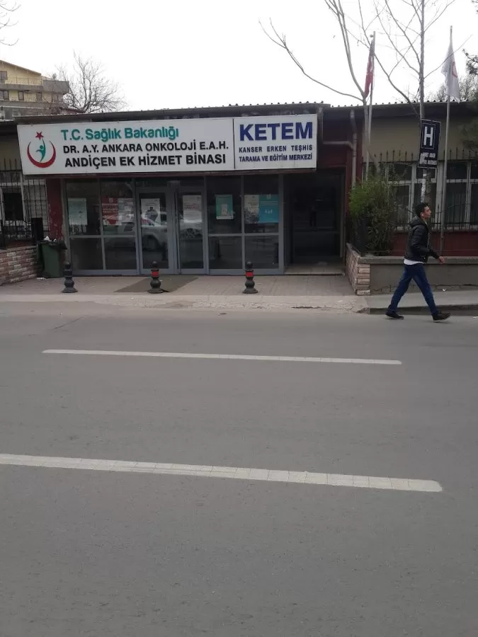 Türk Kanser Araştırma ve Savaş Kurumu Ahmet Andiçen Onkoloji Hastanesi - Photo 4