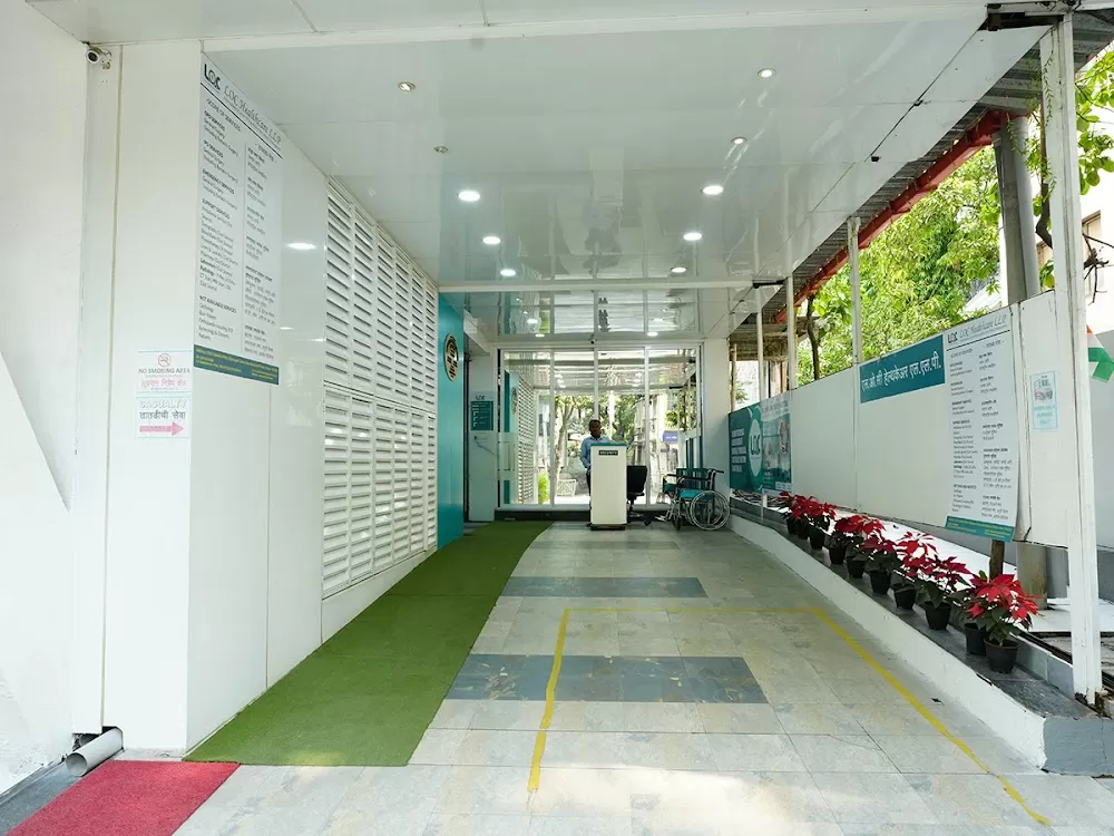 Pristyn Care LOC - Super Speciality Hospital - Photo 6