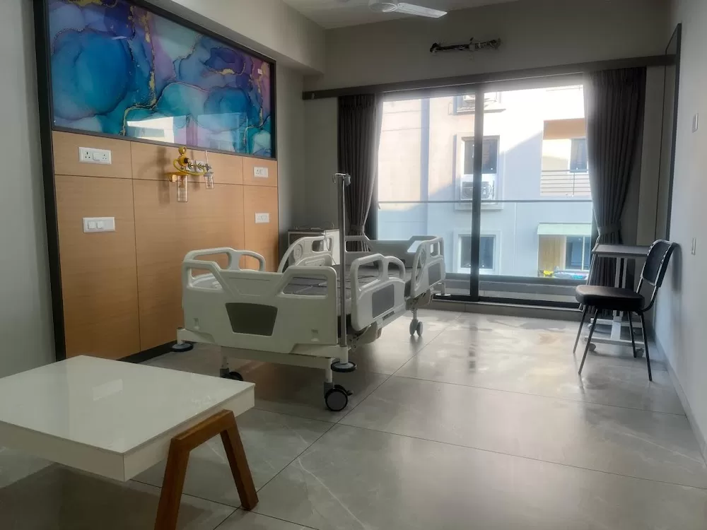 EMPIRE Hospital | Gynaec • IVF • Skin Care • Ortho • Pedia • Surgery - Photo 2