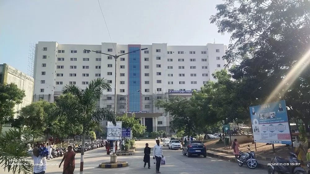Jayadeva Hospital Bengaluru - Photo 6
