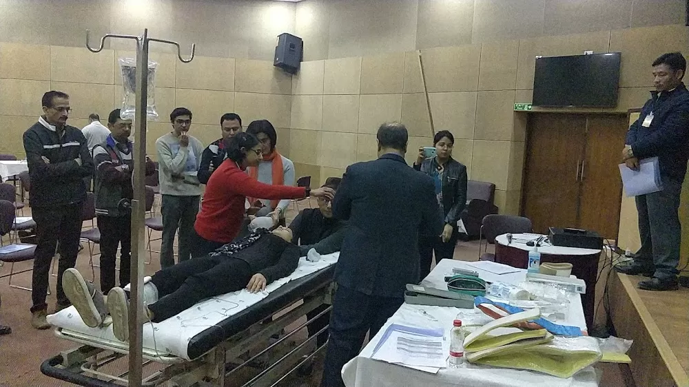 Apollo Hospital | Department of Cardiology & Oncology - Photo 8