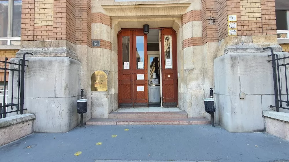 Eye Clinic (Semmelweis University) - Photo 7