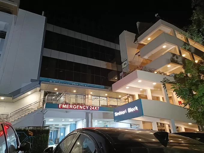 Best Pulmonologist - Dr. Raj Singh | Apollo Hospitals | Chennai - Photo 7