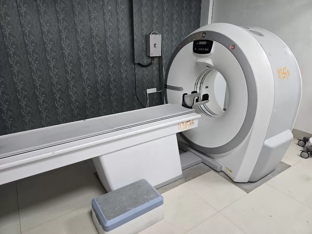 METIS IVF & DIAGNOSTICS | Best Gynecologist in Rohini | Best Ultrasound in Rohini | CT Scan in Rohini | IUI | X-Rays | Mammo - Photo 8