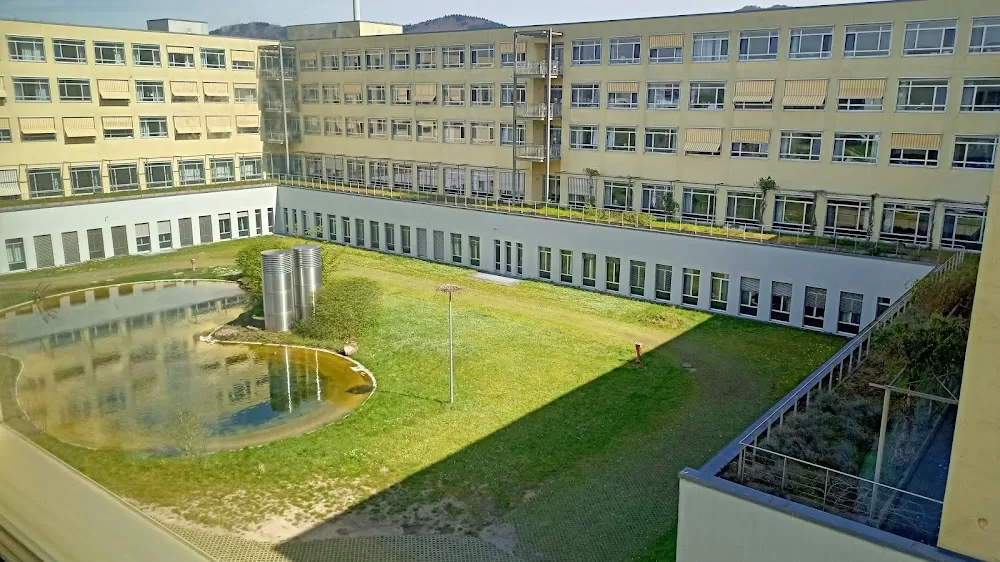 Uniklinik - Photo 1