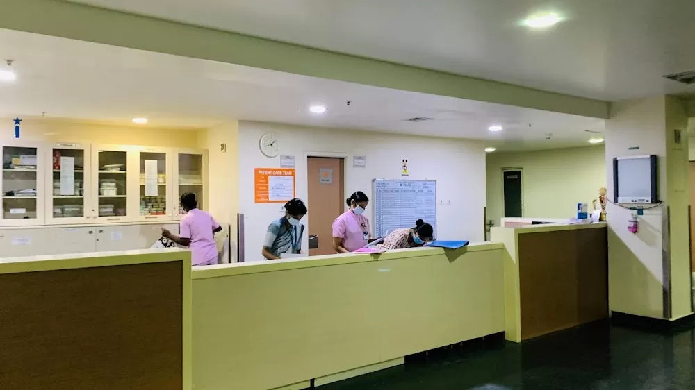 Best Nephrologist - Dr. Chandrasekaran | Apollo Hospitals | Tiruvallur - Photo 2