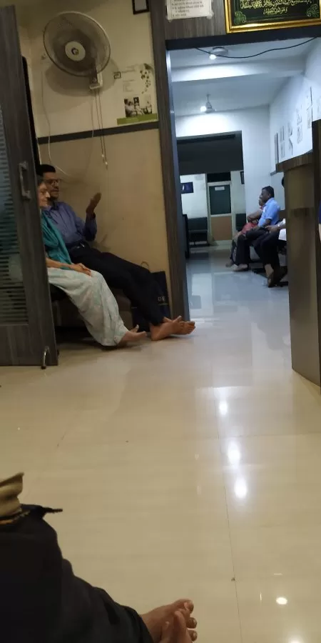 BARODA ENT HEAD AND NECK CARE CENTRE बड़ोदा ए॰एन॰टी हेड & नेक केयर सेंटर - Photo 5