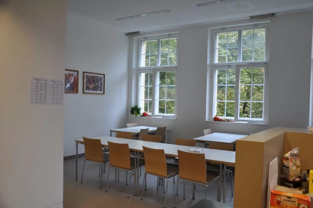 kbo-Isar-Amper-Klinikum - Photo 1