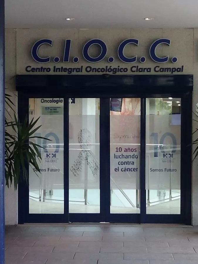 Comprehensive Cancer Center CLARA CAMPAL - Photo 5
