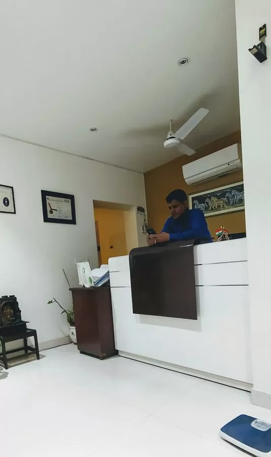 KIDNEY CLINIC - Photo 6