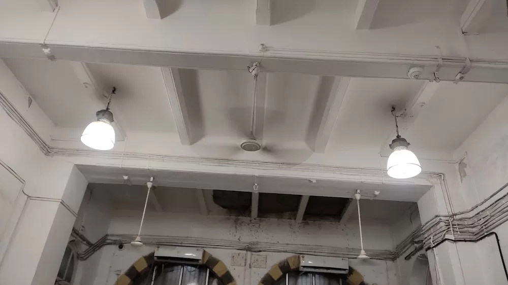 Eye Department, Sir J J Hospital - Photo 3