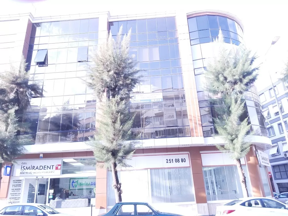 İSMİRADENT Private Oral And Dental Health Polyclinic - Photo 1