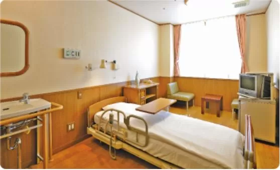 Yukawa Gastrointestinal Hospital - Photo 4