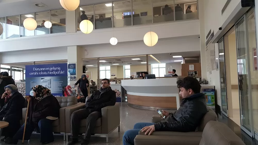Medipol Üniversitesi Sefaköy Hastanesi - Photo 2