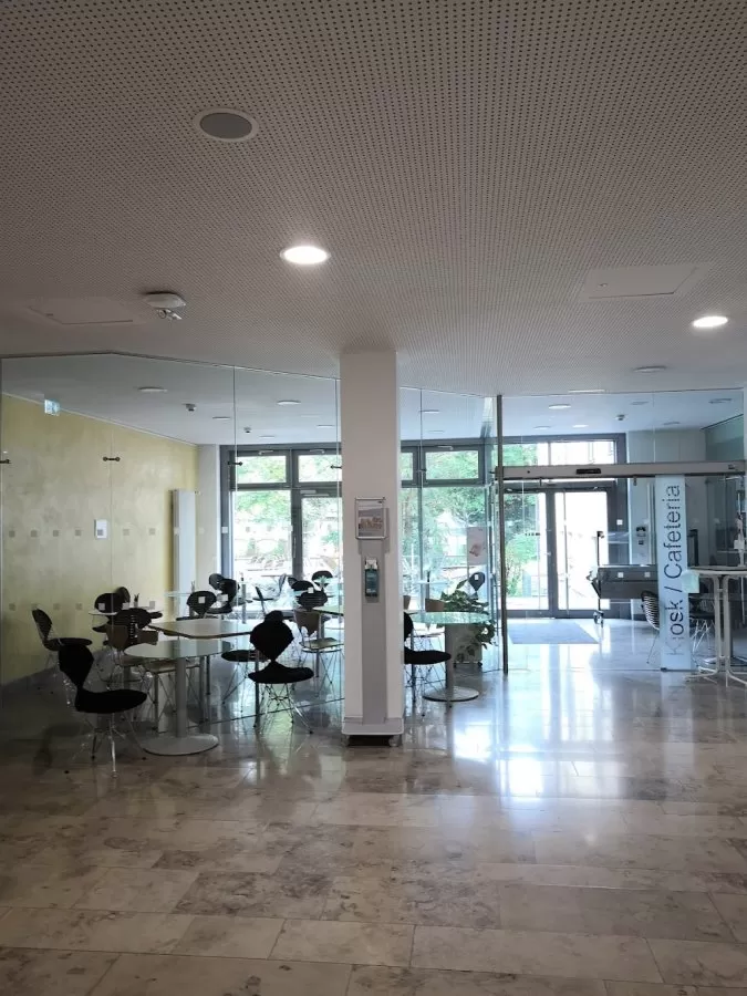 Helios Clinic Munich Perlach - Photo 5