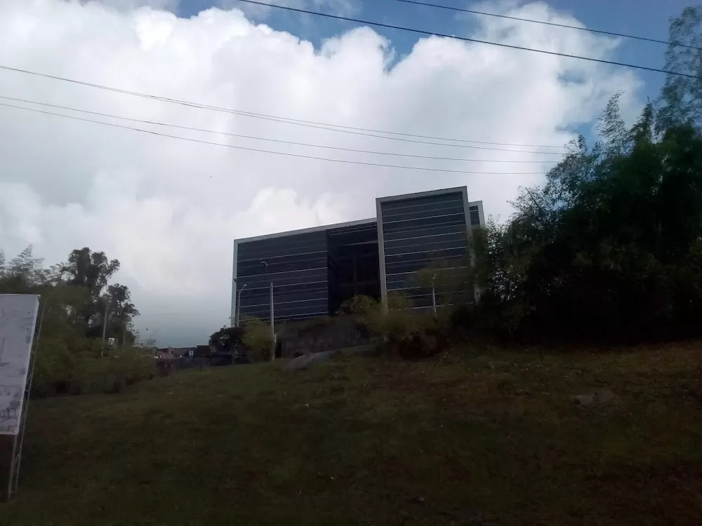 San Cristobal Hospital Unit - Photo 3