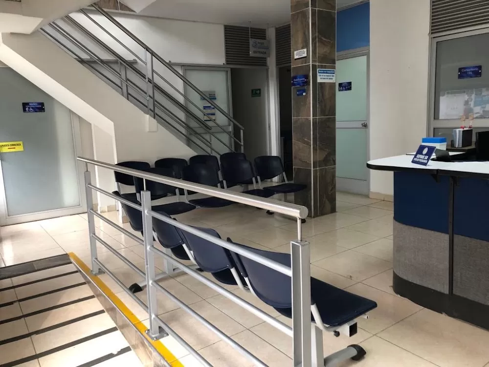 Centro Médico Servi-Vital - Photo 3