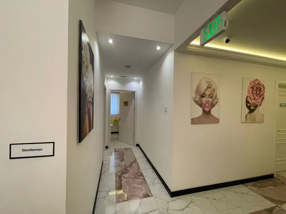 Monroe- Best Medical Center in Al Wasl - Photo 2