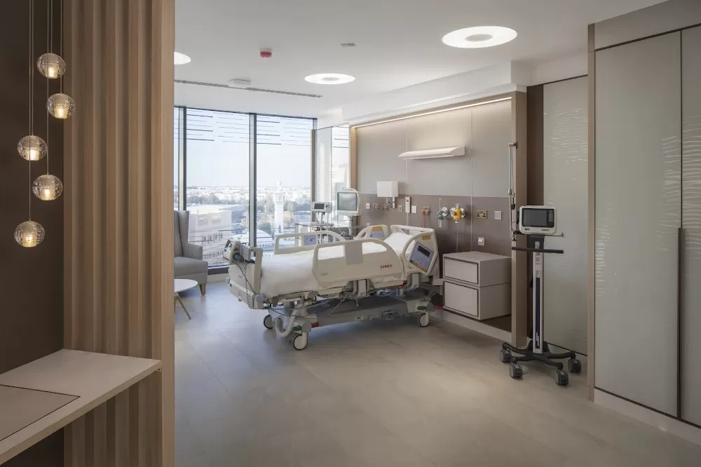 Specialized Rehabilitation Hospital - Photo 8