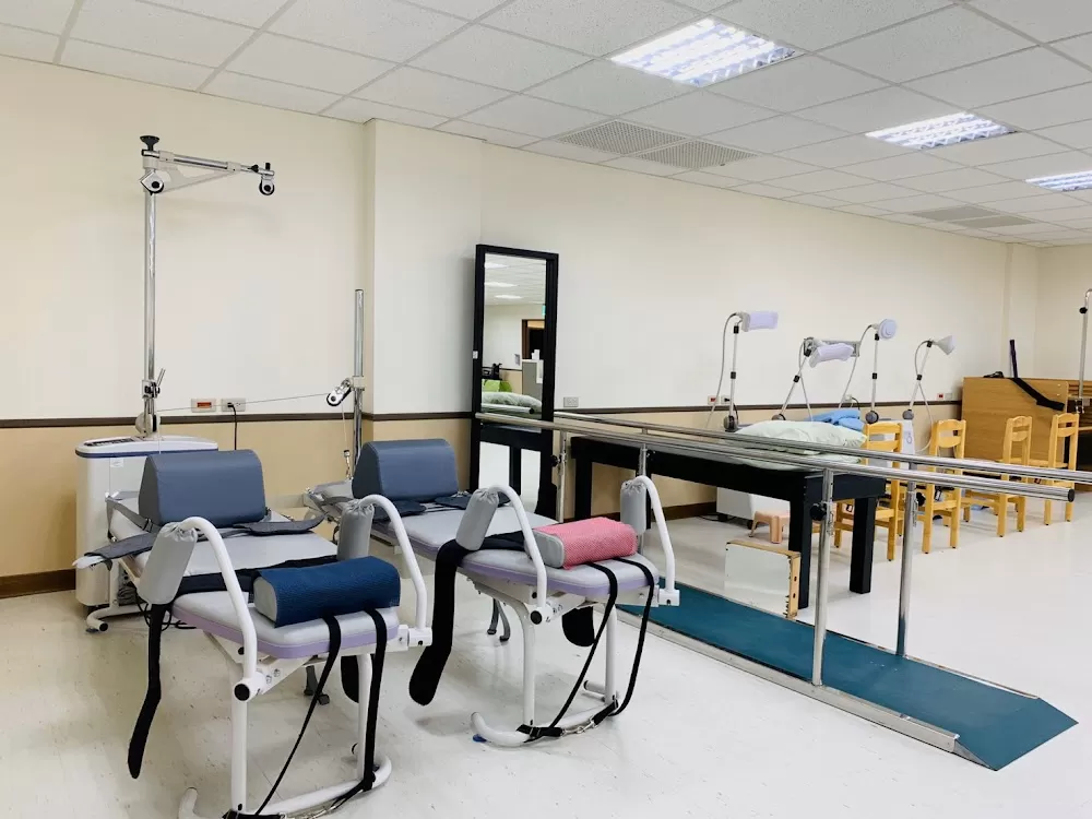 Hsin Kuo Min Hospital - Photo 6