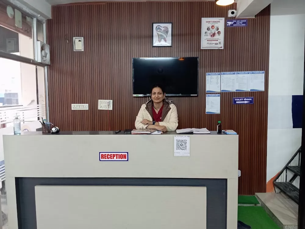 RGHS Approved Anand Dental Hospital in Jhotwara, Jaipur |Dental implants |Root canals |Emergency dental care |Teeth whitening - Photo 6