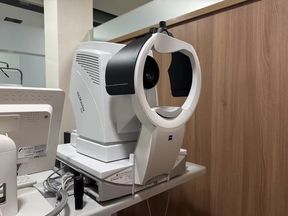 Eye Center - Olivarez General Hospital - Photo 1