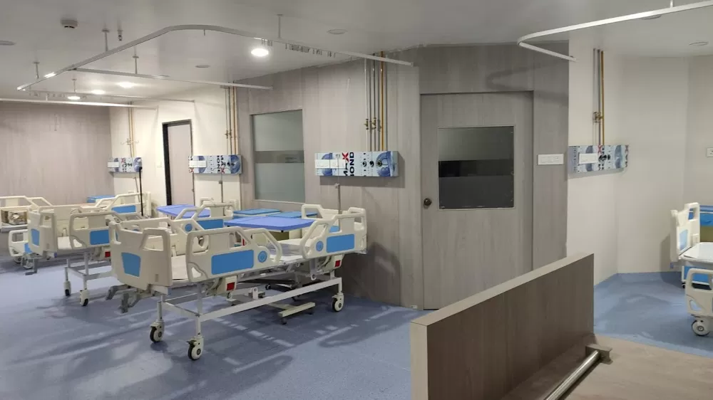 Ashirwad Hospital (Multi Super Speciality Hospital) in Vadodara - Photo 7
