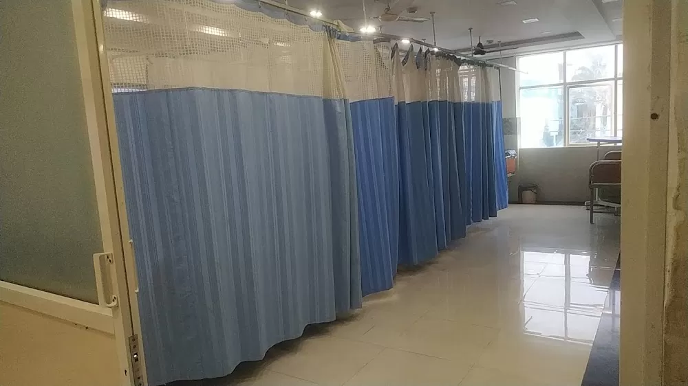 WESTERN NEURO HOSPITAL - Photo 4