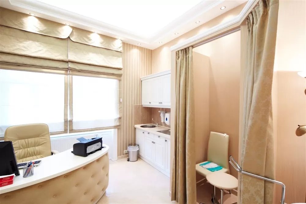 Buda's Private Medical Center - Photo 2