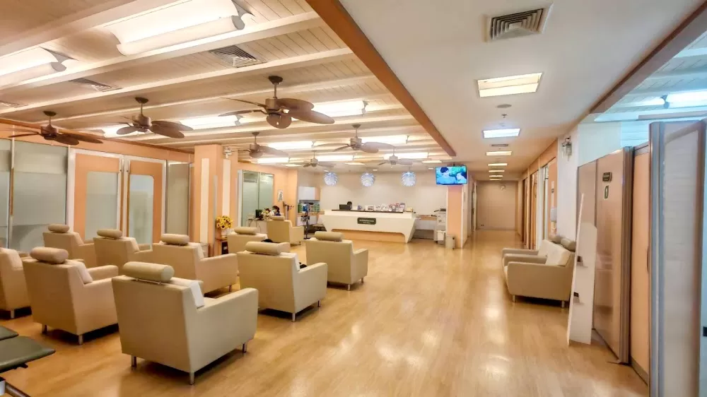 โรงพยาบาลบางโพ - Photo 3