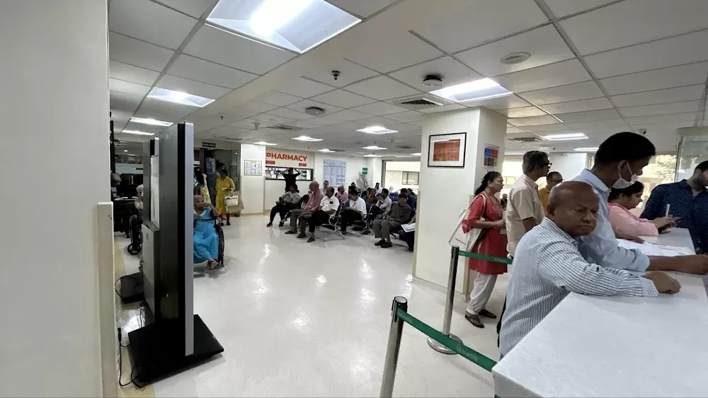 Best Nephrology Hospital in Mulund, Mumbai | Nephrology Department | Fortis Hospital Mulund - Photo 7