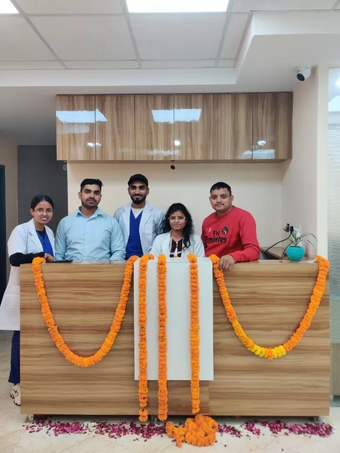 DR. RAHUL SHARMA,Best Pulmonologist in Noida,Best asthma doctors in Noida - Photo 3