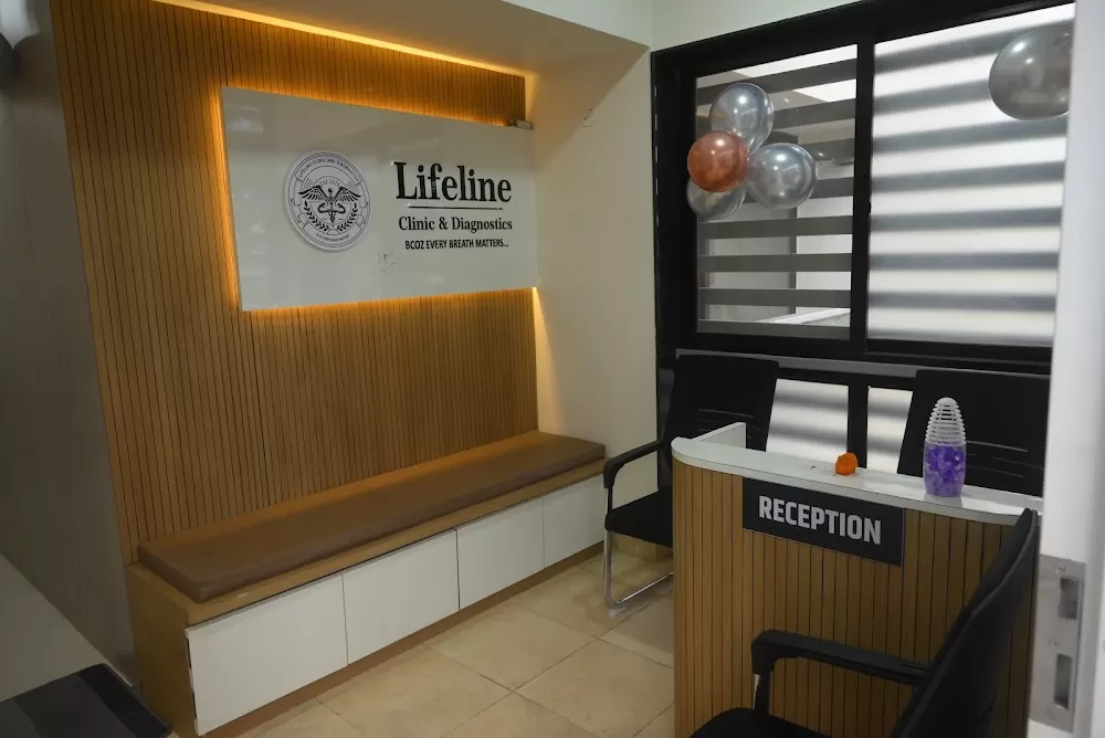 Dr Mahavir Munot - PULMONOLOGIST IN NASHIK - Photo 1