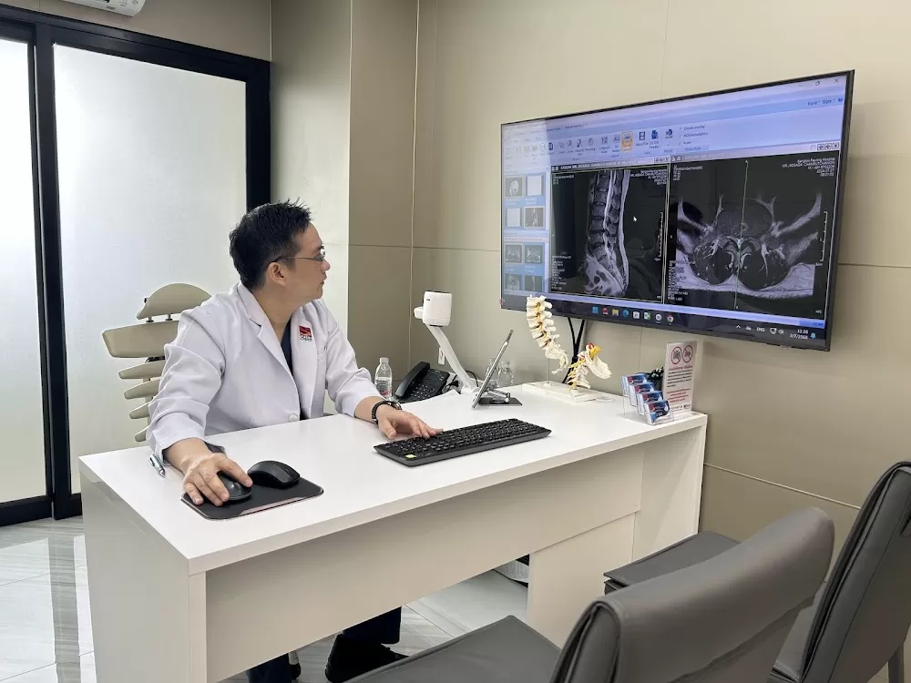 S-Spine and Joint Hospital - Photo 7