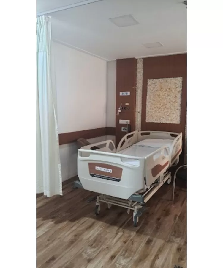 Department of Pulmonology/ Respiratory Medicine | Apollo Hospitals Gandhinagar - Photo 8