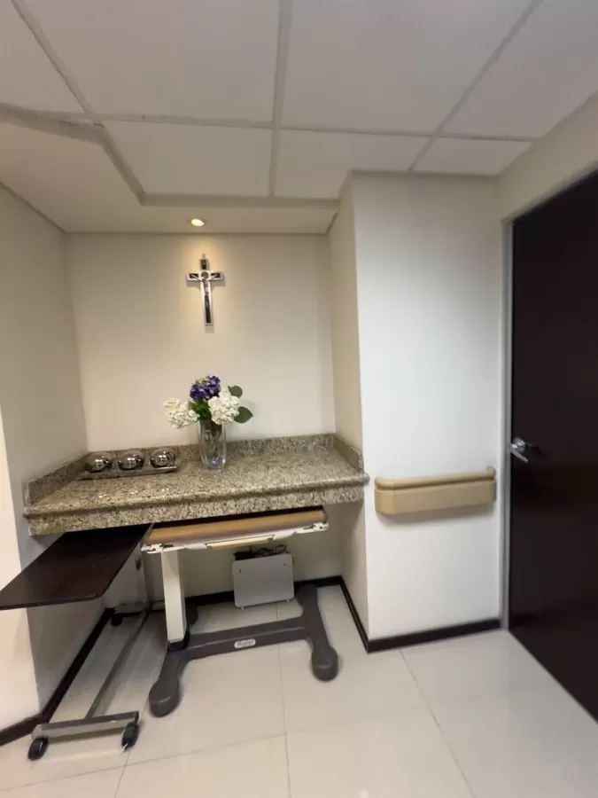 AVE Hospital - Photo 5