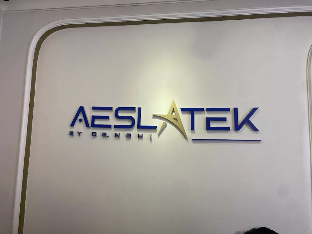 Aeslatek by Dr. Nghị - High-tech Aesthetic Laser Clinic - Photo 5
