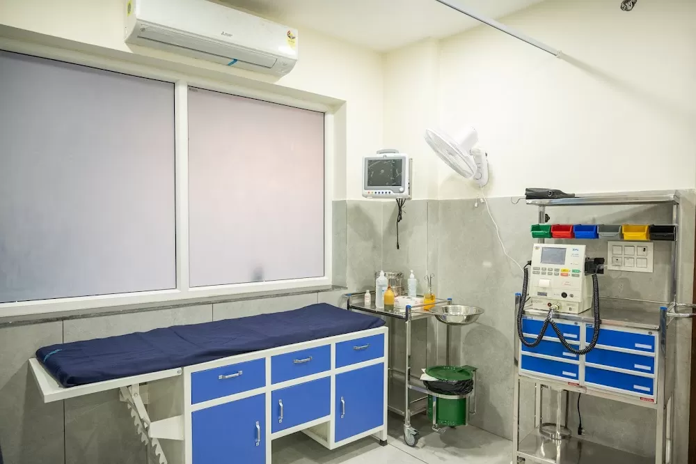 Preet Multispeciality Hospital & Surgical Centre | Orthopedic Doctor | Gynaecolgist | Laparoscopic Surgeon |Knee Replacement - Photo 6