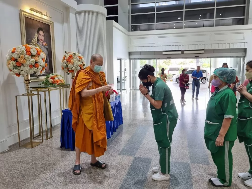 Chulabhorn Hospital - Photo 7