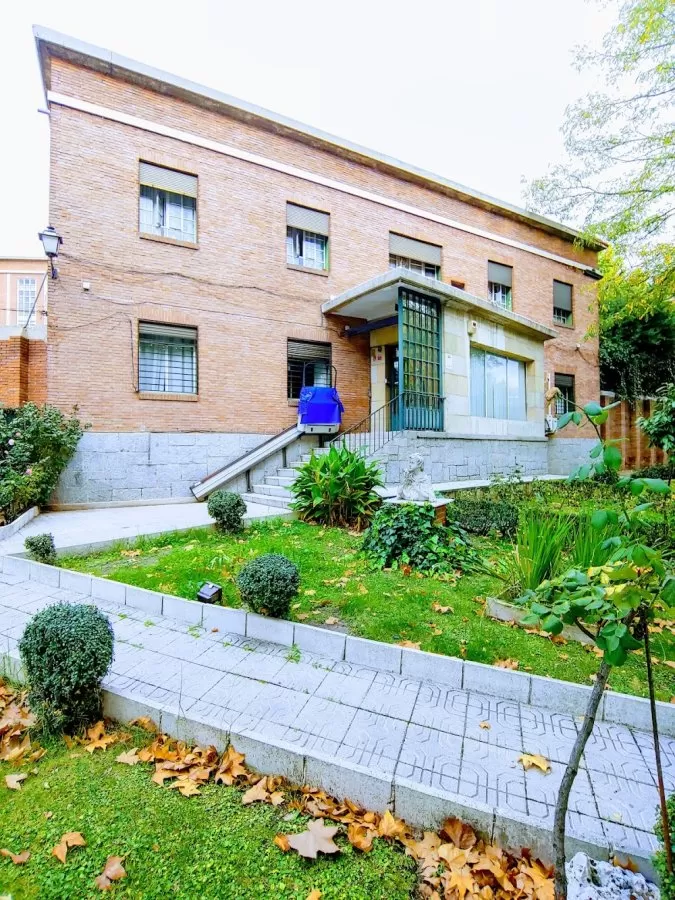 Clinica Dr. León - Photo 1
