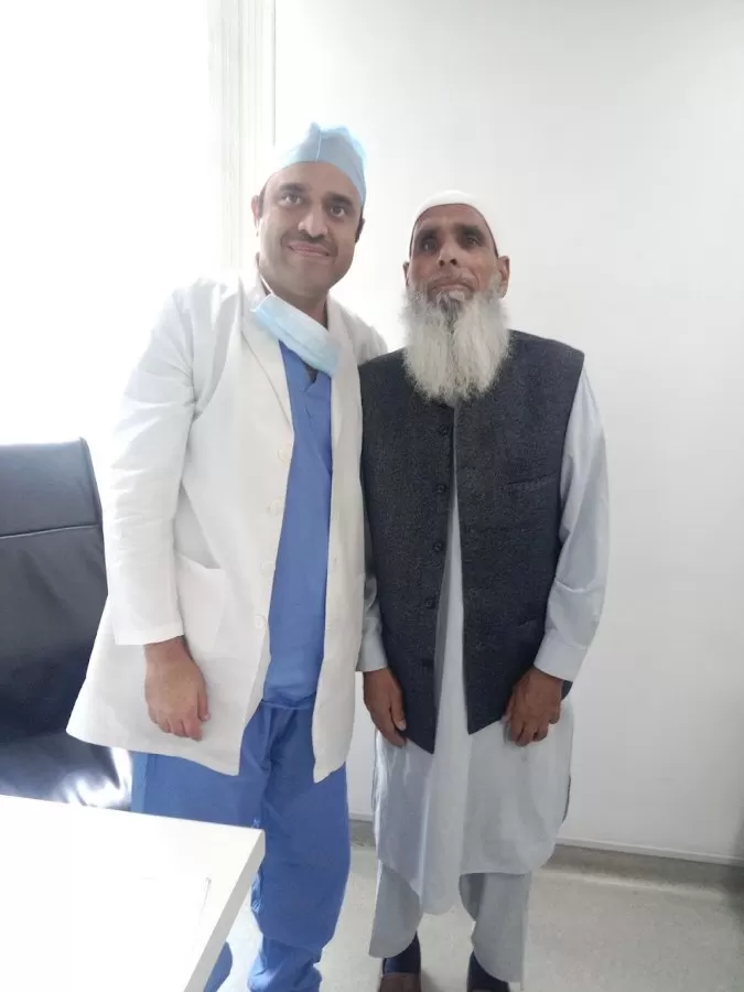 Dr. Amanjeet Singh - Photo 4