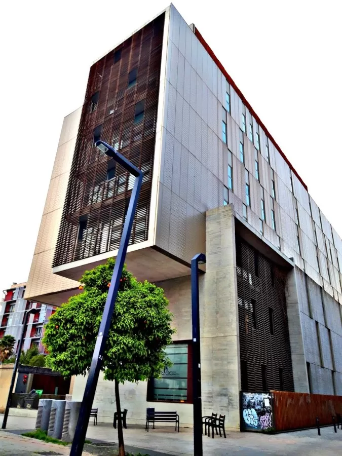 Colisée Barcelona Dolors Aleu | Hospital d'Atenció Intermèdia - Photo 4