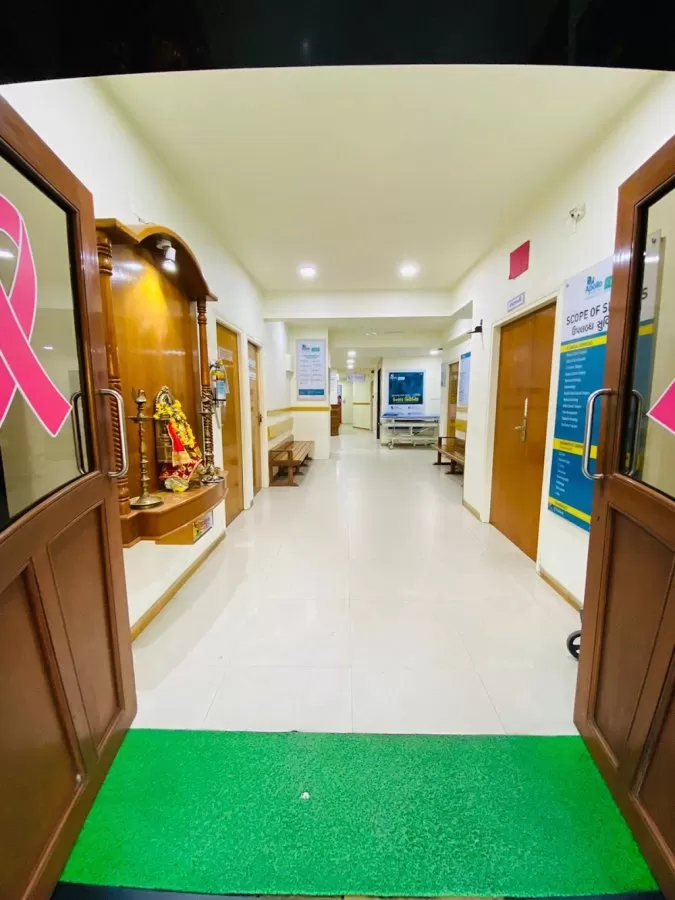 Apollo CBCC Cancer Care | East Maninagar - Photo 4