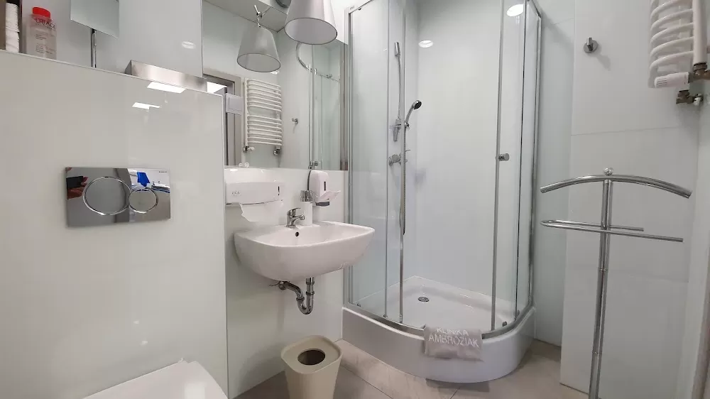 Klinika Ambroziak - Szpital - Chirurgia Plastyczna - Photo 3
