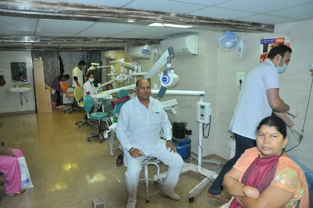 Dr. Chaudhry’s Moral Hospital – Multispeciality Care in Dental, Gynaecology, Pediatrics | Yamuna Vihar, Delhi - Photo 3