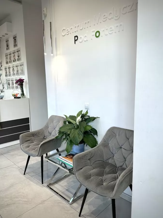 Centrum Medyczne Pod Fortem Kraków, Okulista, Badania wzroku dzieci, Urolog, Neurolog, Fizjo, Logopeda, Med. estetyczna - Photo 3