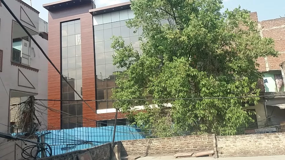 Shri Daya Dutt Vashist Hospital - Photo 1