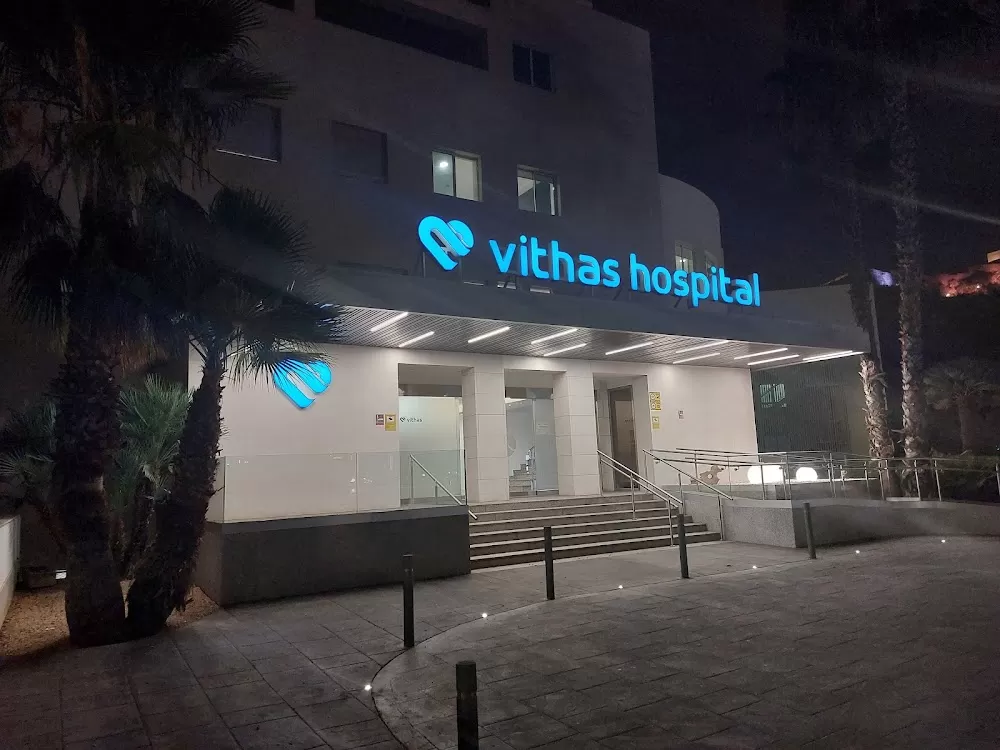 Hospital Vithas Alicante - Photo 6